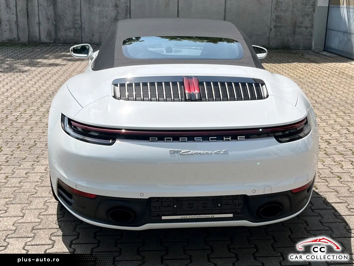 PORSCHE 992 Carrera 4S Cabrio