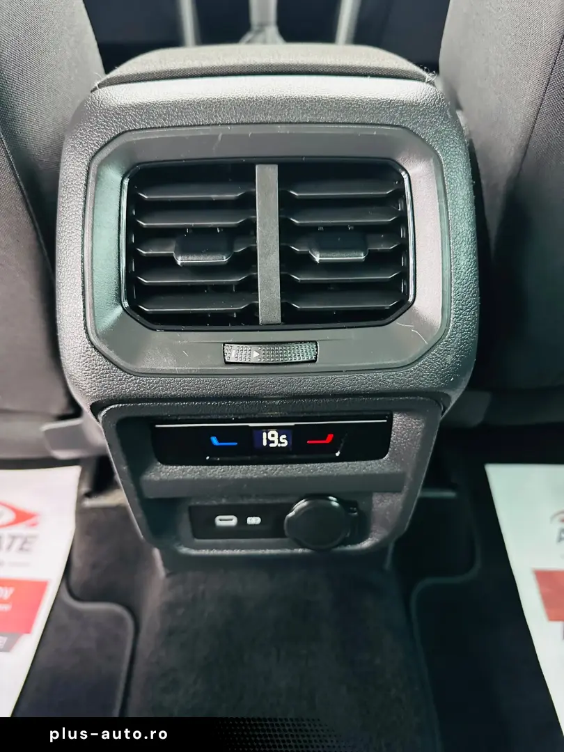 VOLKSWAGEN TIGUAN 2022 2.0D E6 Garantie 12 Luni Rate Avans 0