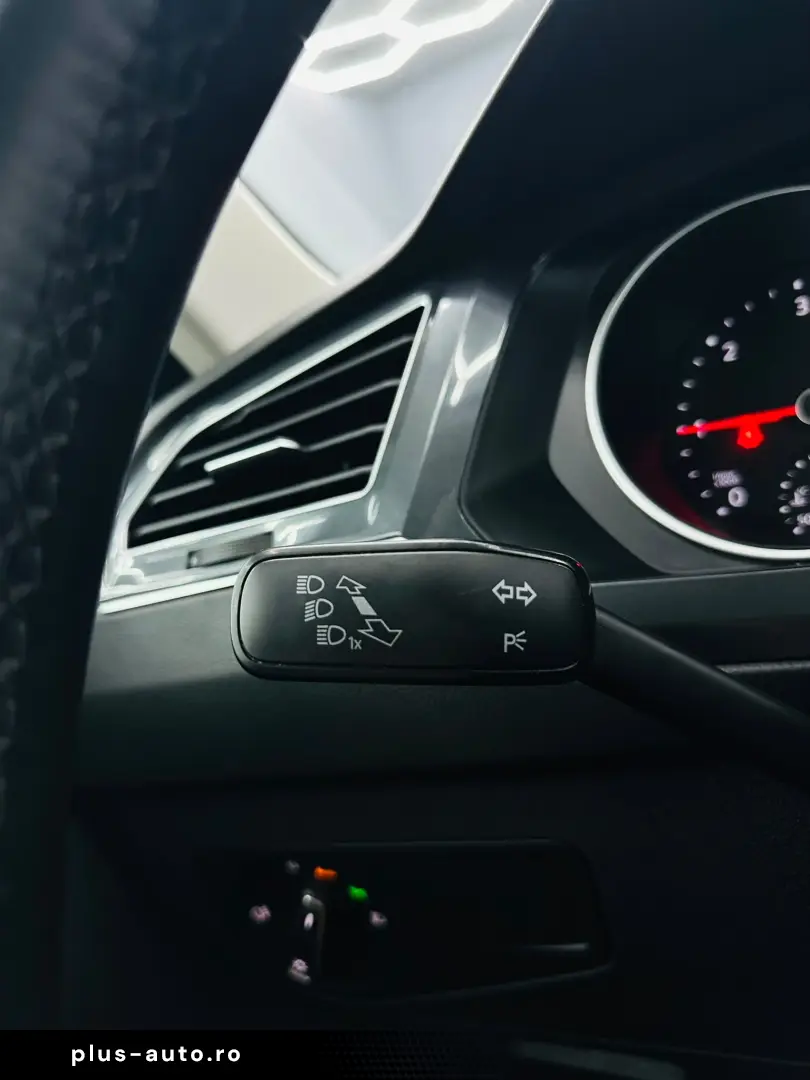 VOLKSWAGEN TIGUAN 2022 2.0D E6 Garantie 12 Luni Rate Avans 0