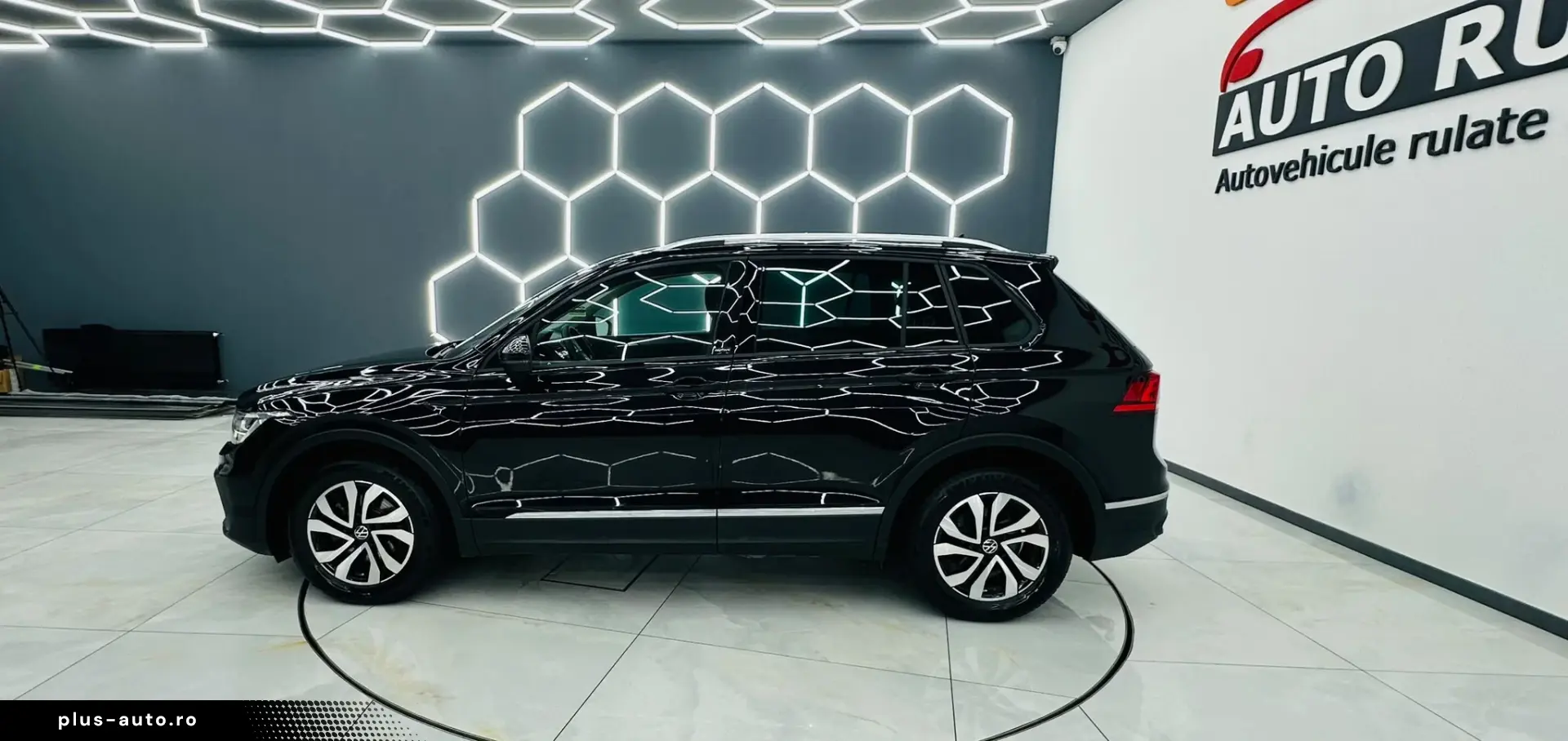 VOLKSWAGEN TIGUAN 2022 2.0D E6 Garantie 12 Luni Rate Avans 0