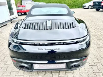 PORSCHE 992 Carrera 4S Cabrio