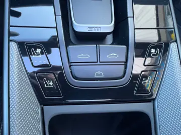 PORSCHE 992 Carrera 4S Cabrio