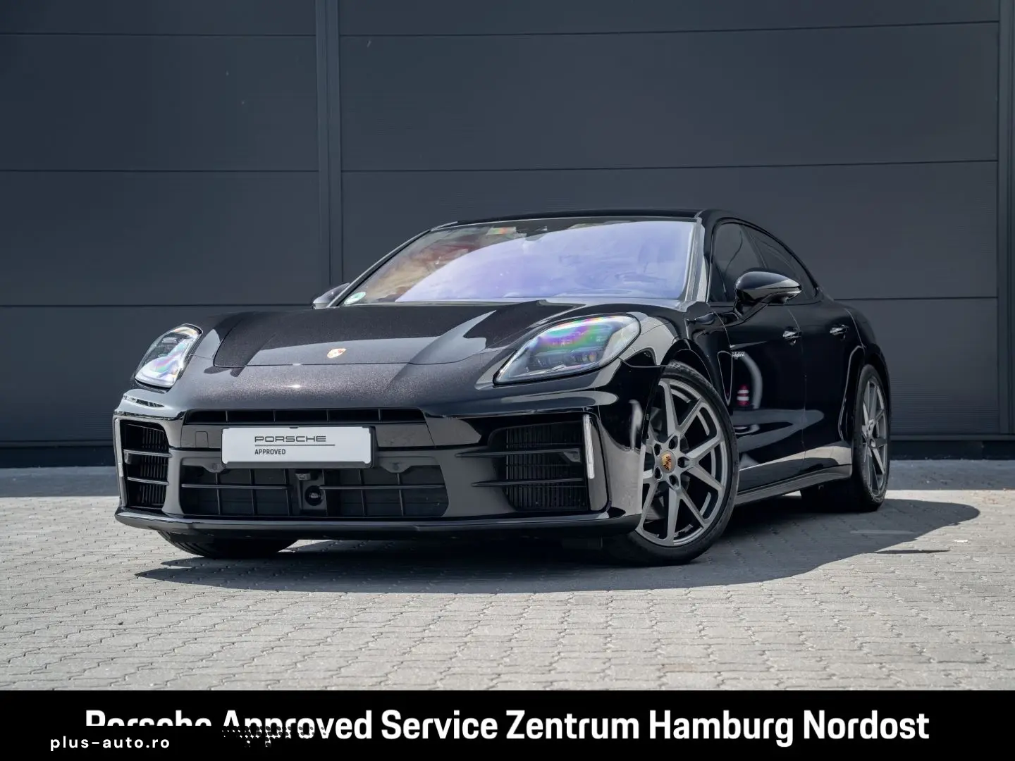 PORSCHE Panamera 4 E-Hybrid