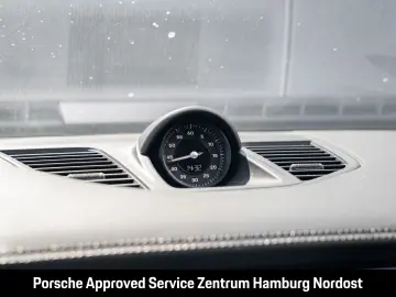 PORSCHE Panamera 4 E-Hybrid