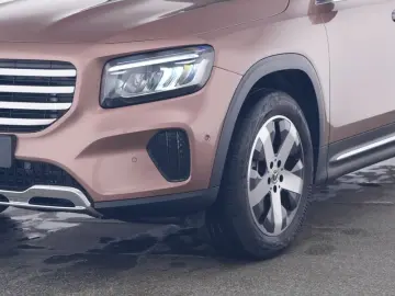MERCEDES-BENZ GLB 250 4M Progressive-Advanced  LED P…