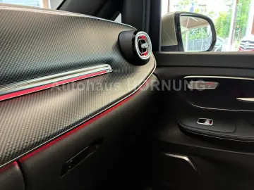 MERCEDES-BENZ V 250 d 4M AVANTGARDE LANG AMG STHZG A…