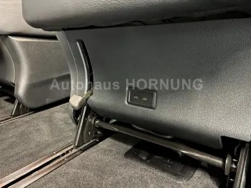 MERCEDES-BENZ V 250 d 4M AVANTGARDE LANG AMG STHZG A…