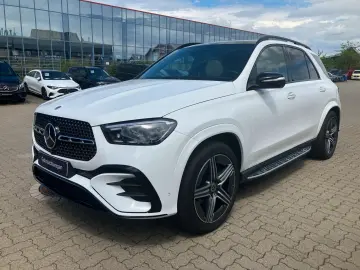 MERCEDES-BENZ GLE 350 de 4MATIC AMG Line Navi Pano.-…