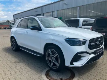 MERCEDES-BENZ GLE 350 de 4MATIC AMG Line Navi Pano.-…