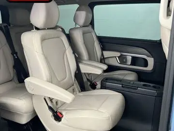 MERCEDES-BENZ V 300 d lang 4M Avantgarde 7SITZ AHK 360 MBEAM