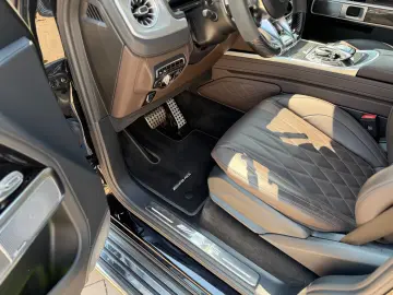 MERCEDES-BENZ Mercedes-Benz G63 AMG 4x4²