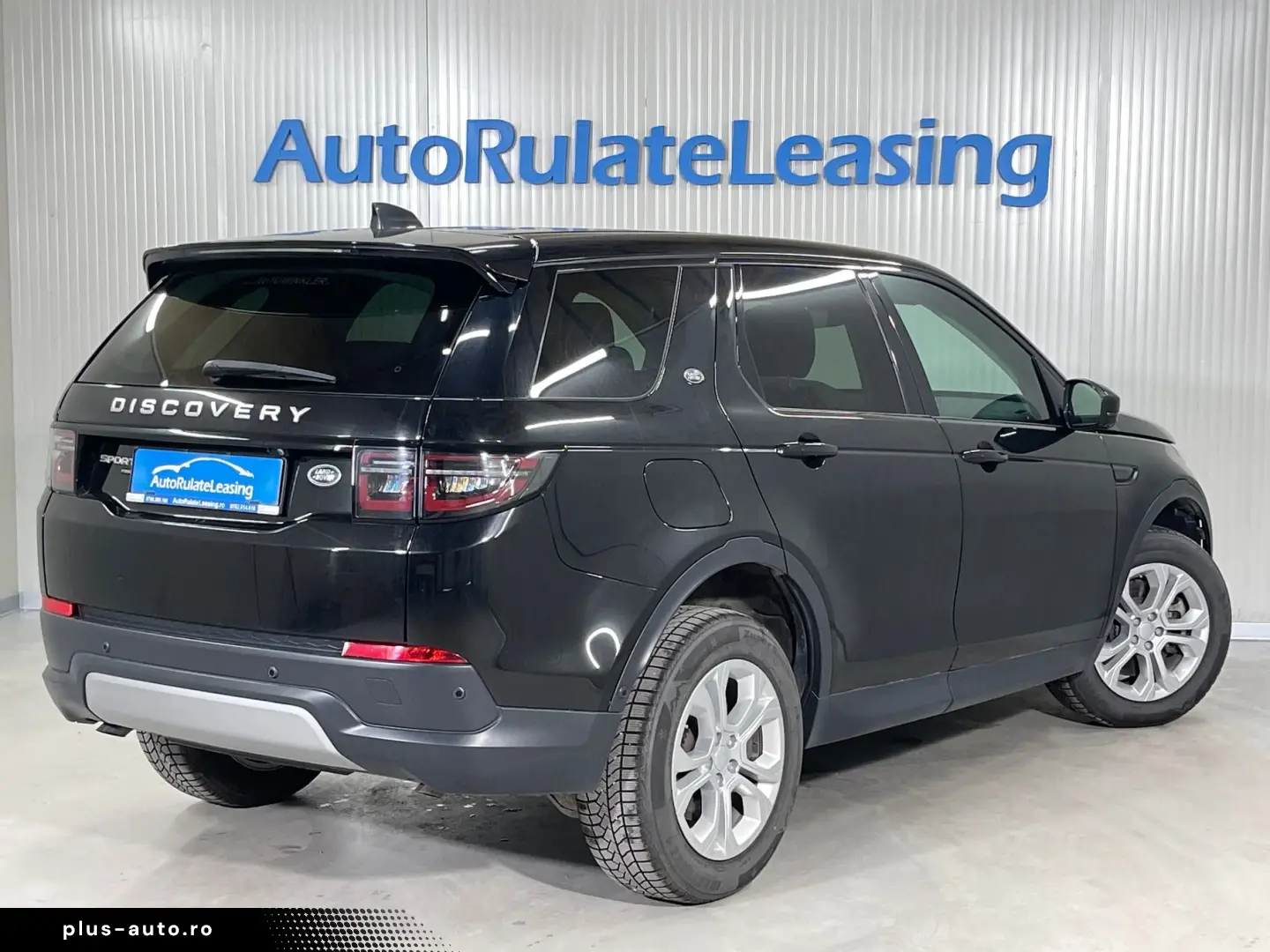 Land-Rover Discovery-Sport