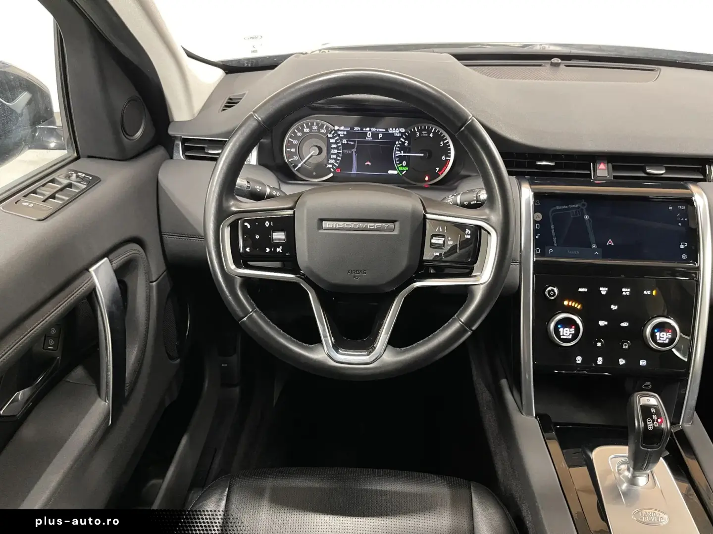 Land-Rover Discovery-Sport