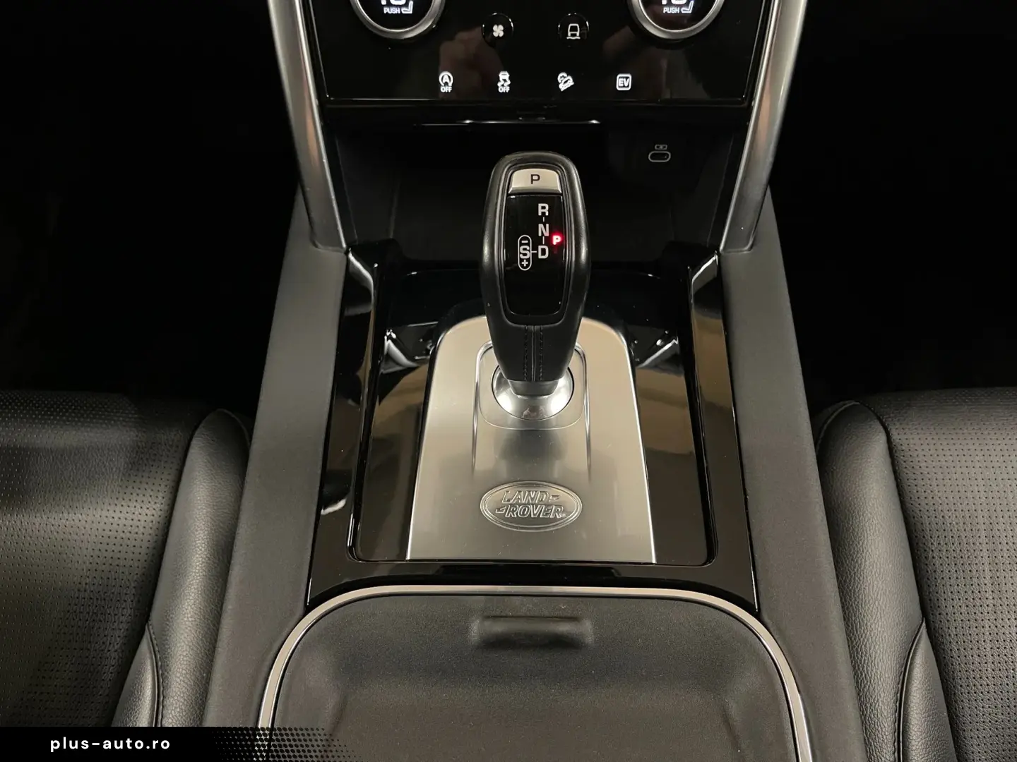 Land-Rover Discovery-Sport