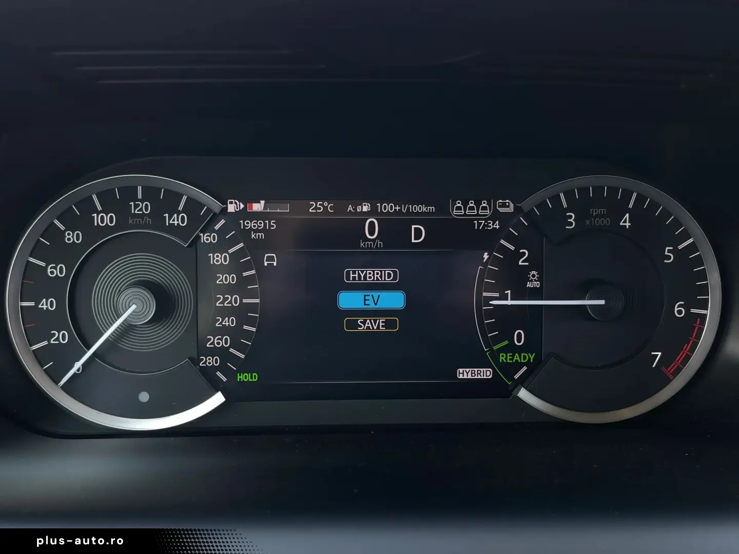 Land-Rover Discovery-Sport