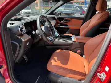 MERCEDES-BENZ GLC 400e 4Matic AMG Pano Night Burm HU…