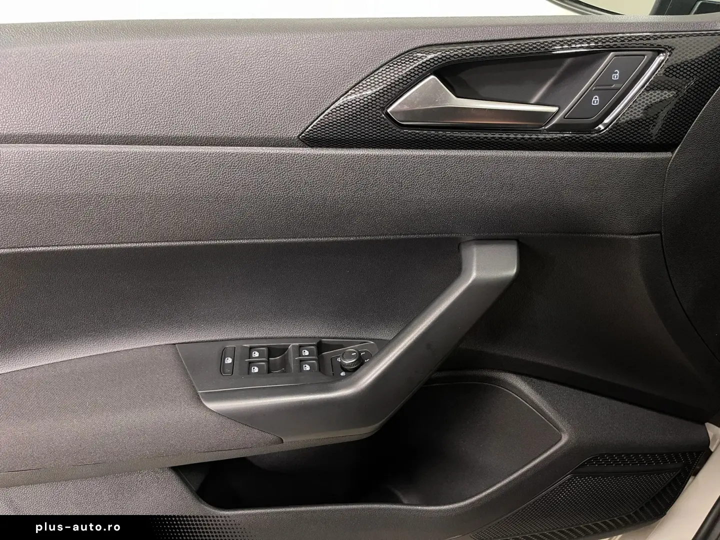 VOLKSWAGEN Polo 2022 — imagine 21