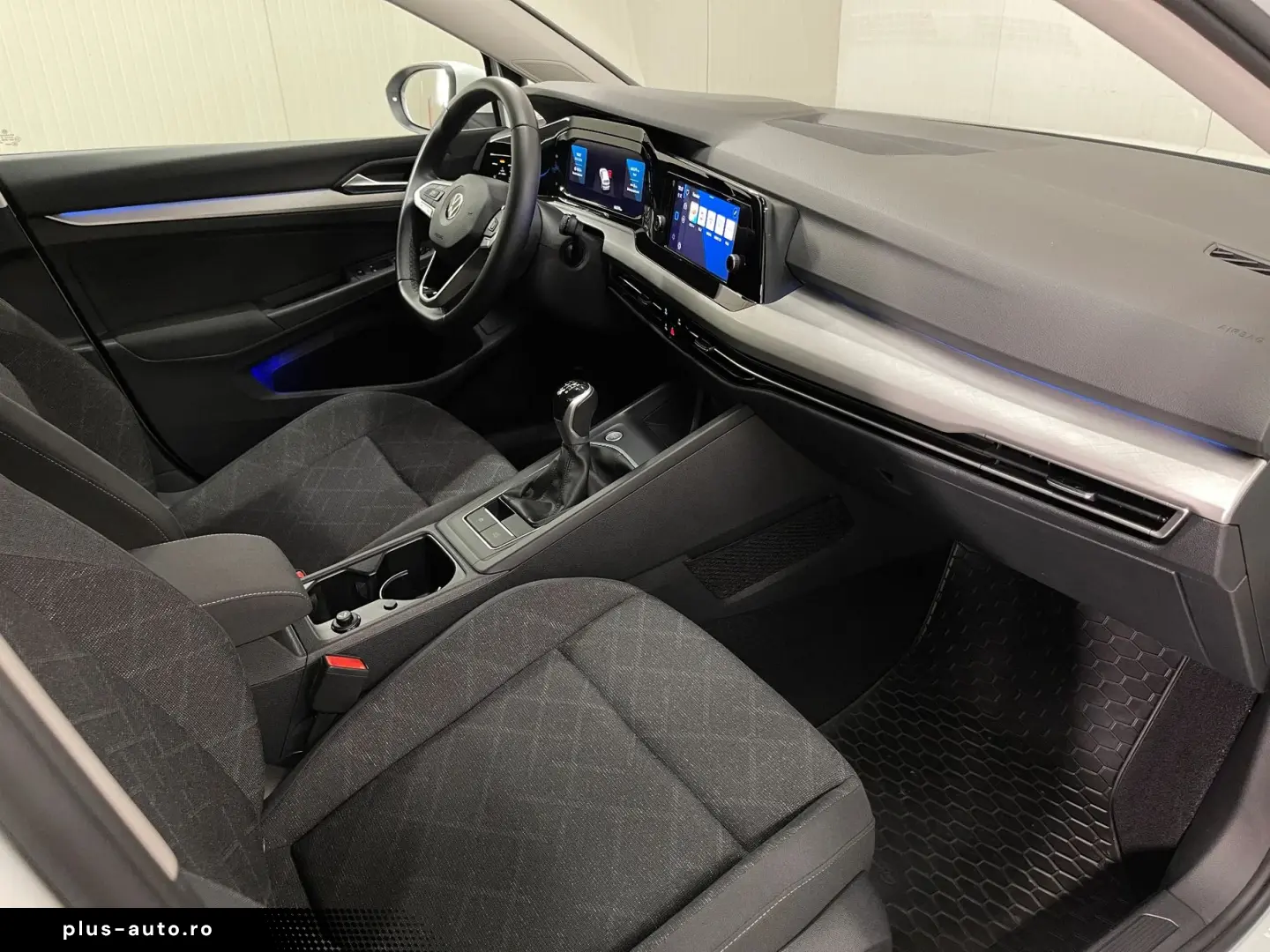 VOLKSWAGEN Golf 2022 — imagine 11