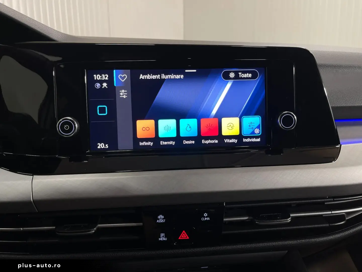 VOLKSWAGEN Golf 2022 — imagine 19