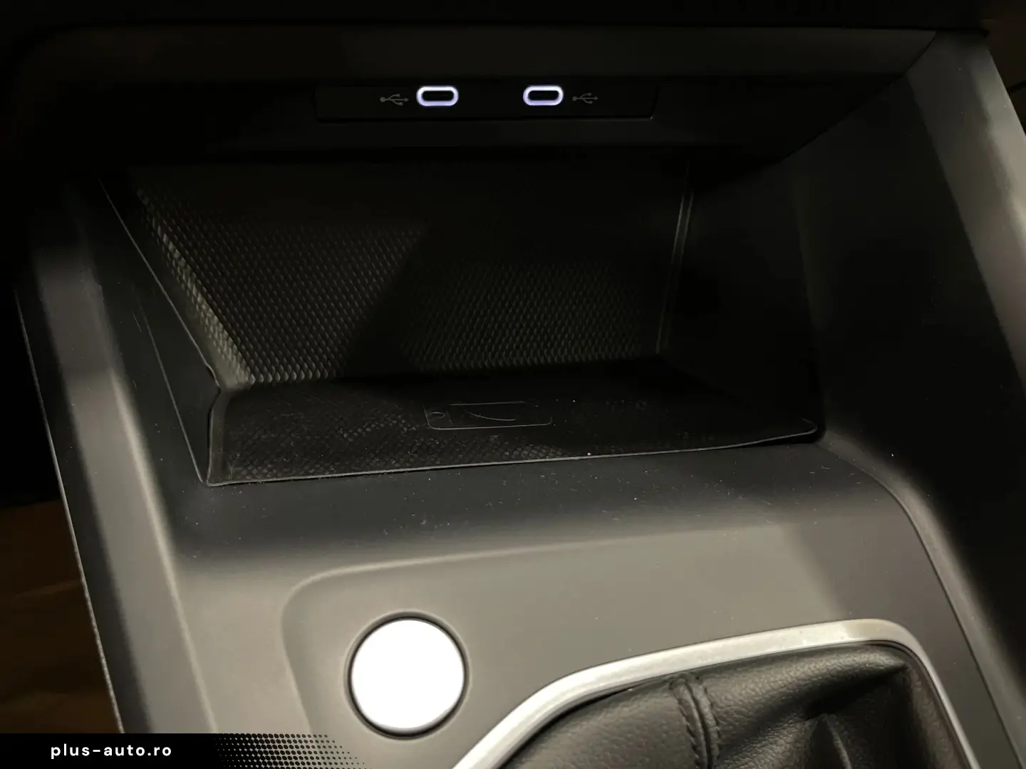 VOLKSWAGEN Golf 2022 — imagine 24