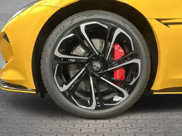 MG Cyberster Xpower AWD Memory Sitze  Soundsystem