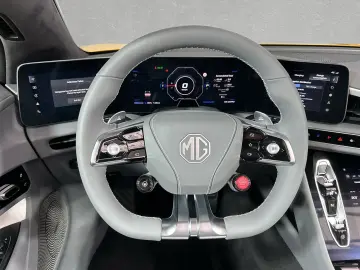 MG Cyberster Xpower AWD Memory Sitze  Soundsystem