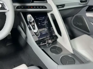 MG Cyberster Xpower AWD Memory Sitze  Soundsystem