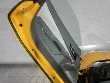 MG Cyberster Xpower AWD Memory Sitze  Soundsystem
