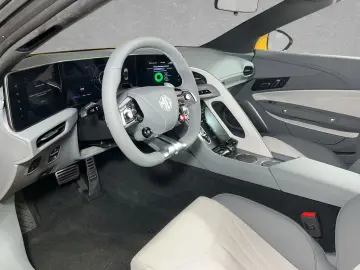 MG Cyberster Xpower AWD Memory Sitze  Soundsystem