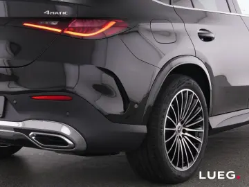 MERCEDES-BENZ GLC 200 d 4M Coupé AMG 20'' …
