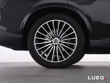MERCEDES-BENZ GLC 200 d 4M Coupé AMG 20'' …