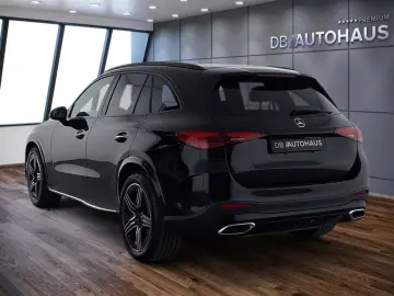 MERCEDES-BENZ GLC 300 AMG-Line 4MATIC 9G-tronic