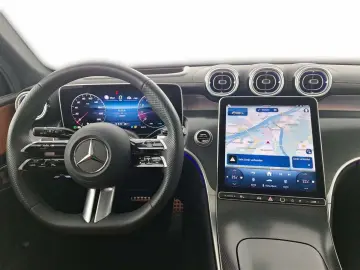 MERCEDES-BENZ GLC 300 AMG-Line 4MATIC 9G-tronic