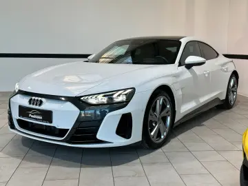 AUDI e-tron GT quattro Navi Leder Matrix HUD 1.Hand