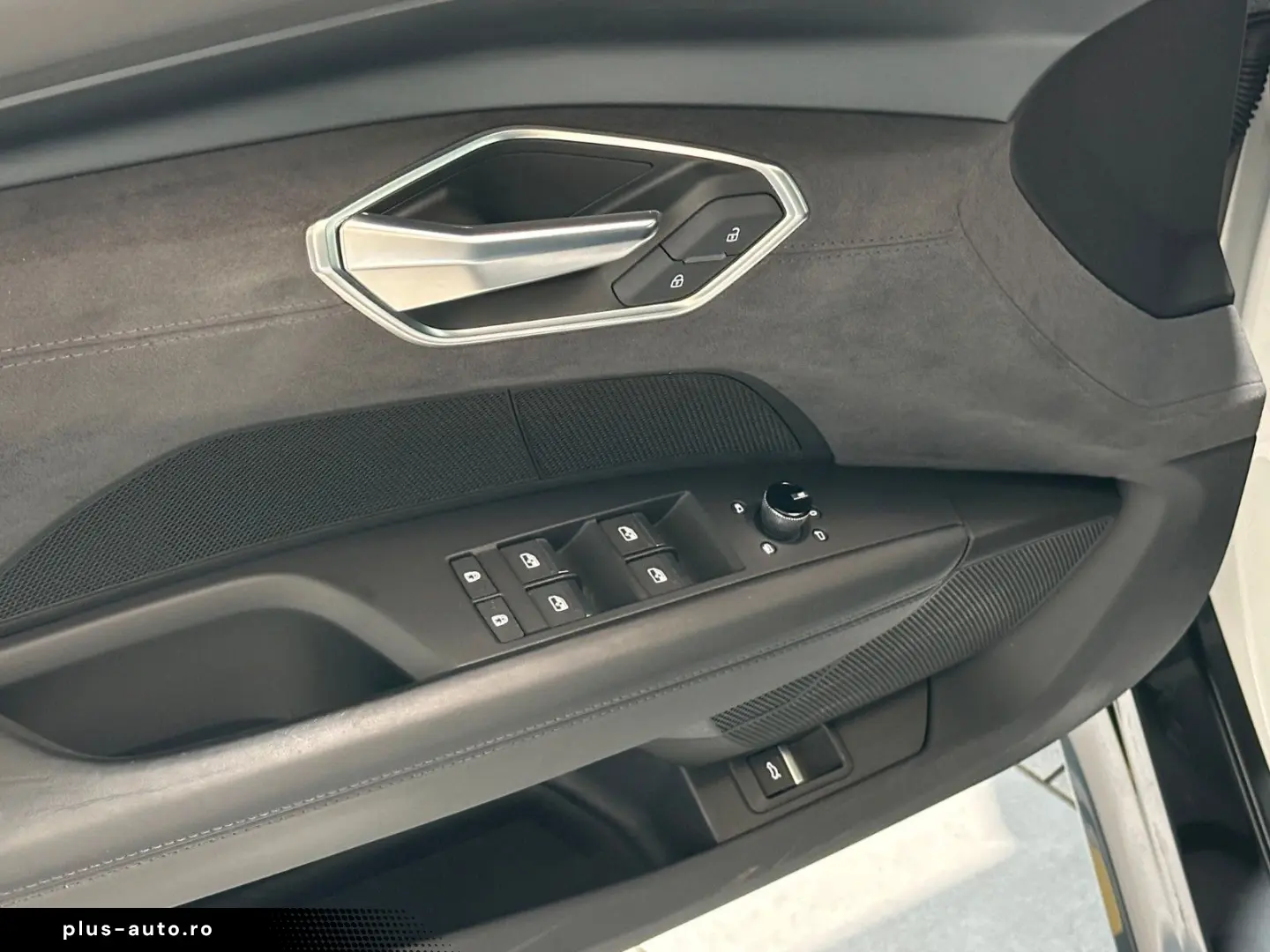 AUDI e-tron GT quattro Navi Leder Matrix HUD 1.Hand