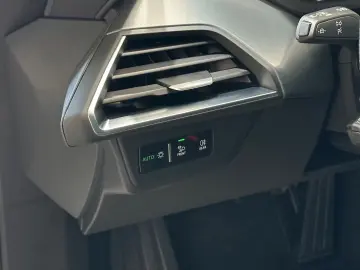 AUDI e-tron GT quattro Navi Leder Matrix HUD 1.Hand
