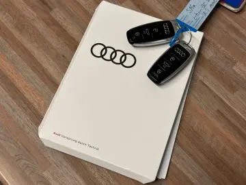 AUDI e-tron GT quattro Navi Leder Matrix HUD 1.Hand