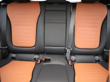 MERCEDES-BENZ GLC 220d Coupe 4Matic Edition AMG PANO…