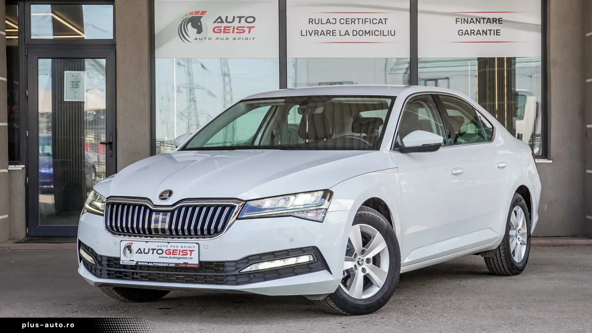 SKODA Superb 2022 — imagine 2