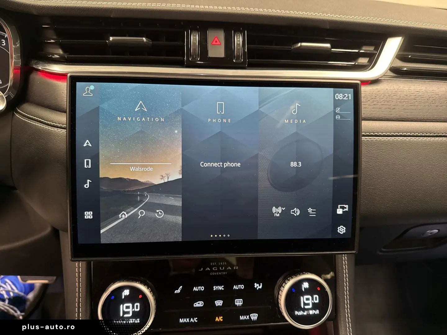JAGUAR F-Pace D300 R-Dynamic HSE AWD 90th Anniv. Ed AHK