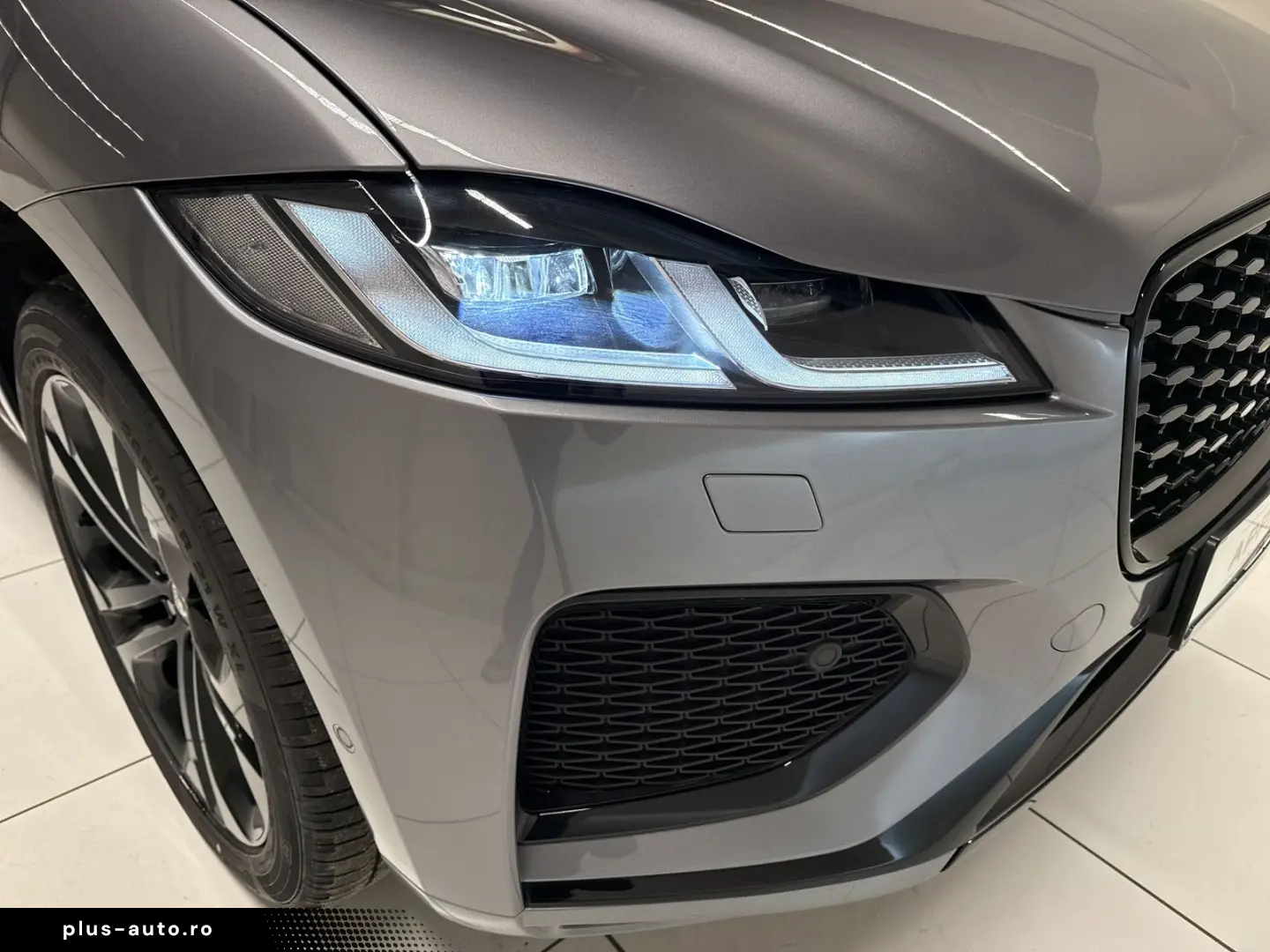 JAGUAR F-Pace D300 R-Dynamic HSE AWD 90th Anniv. Ed AHK