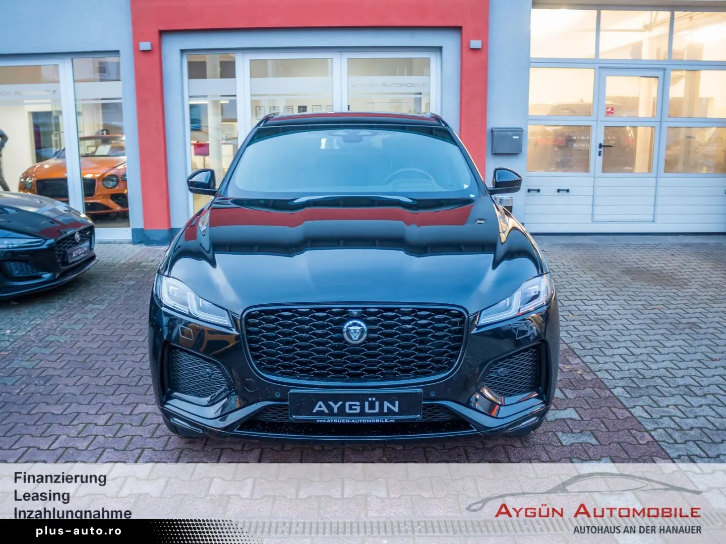 JAGUAR F-PACE D300 R-Dynamic SE 90th Edit AHK Pano HUD