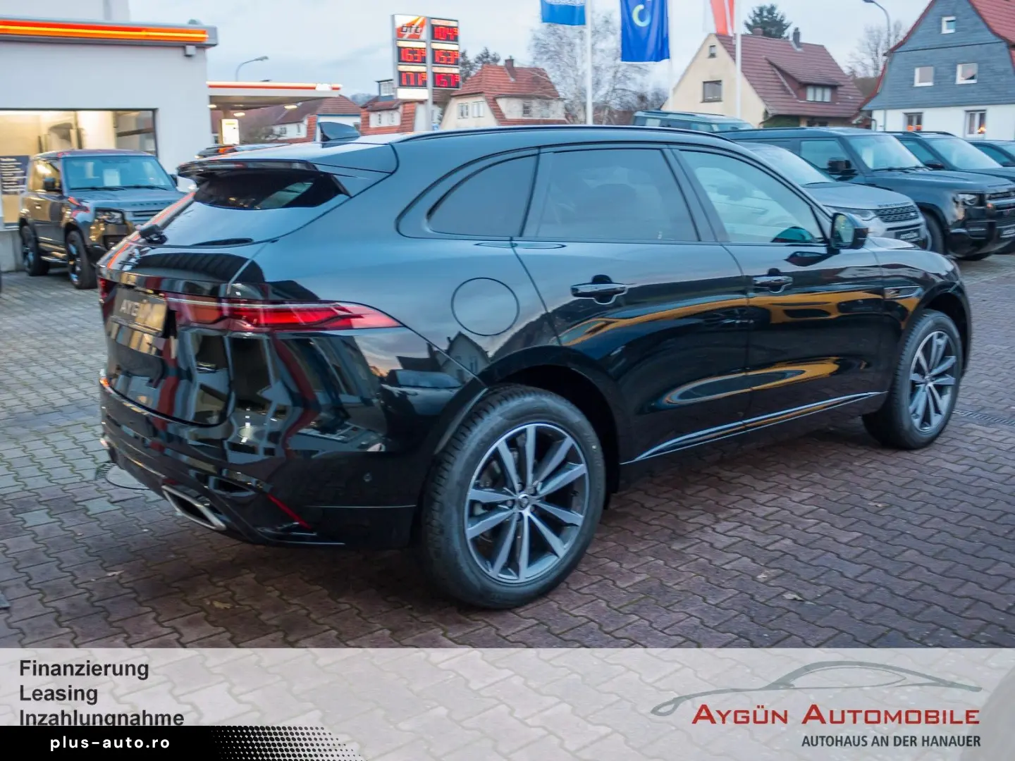 JAGUAR F-PACE D300 R-Dynamic SE 90th Edit AHK Pano HUD
