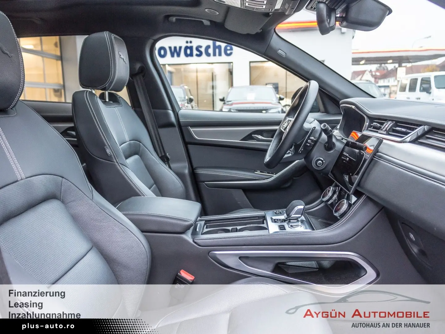 JAGUAR F-PACE D300 R-Dynamic SE 90th Edit AHK Pano HUD