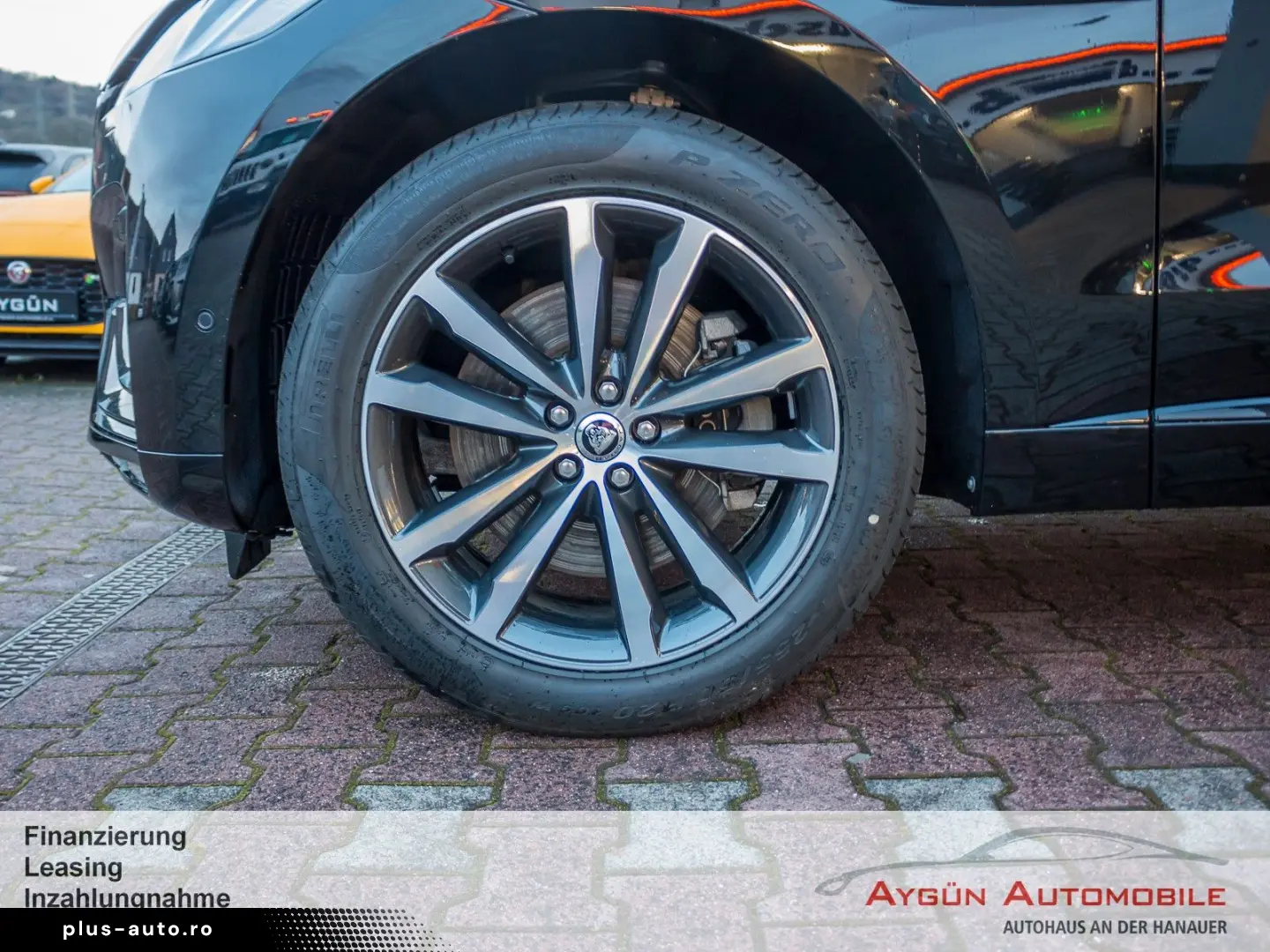 JAGUAR F-PACE D300 R-Dynamic SE 90th Edit AHK Pano HUD