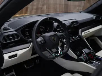 LAMBORGHINI Urus S   B&O   AHK   Night   HuD   Pano   Beige