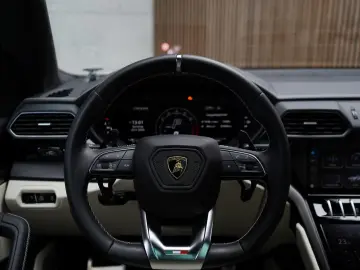 LAMBORGHINI Urus S   B&O   AHK   Night   HuD   Pano   Beige
