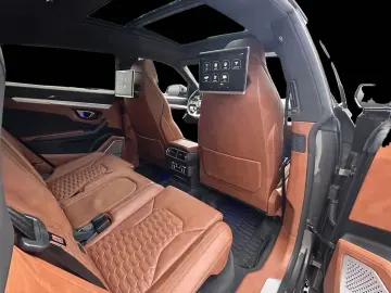 LAMBORGHINI Urus 4.0 KERAMIK B&O MASSAGE PANO HUD