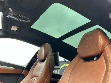 LAMBORGHINI Urus 4.0 KERAMIK B&O MASSAGE PANO HUD