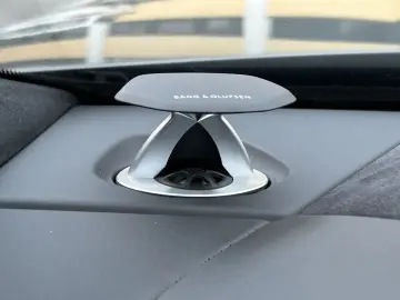 LAMBORGHINI Urus 4.0 KERAMIK B&O MASSAGE PANO HUD